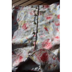 Puritan collar girl's shirt. Size 4