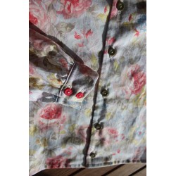 Puritan collar girl's shirt. Size 4