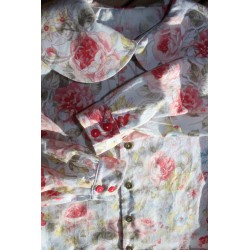 Puritan collar girl's shirt. Size 4