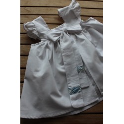 Colonial Dress with coordinating apron Size 2-4