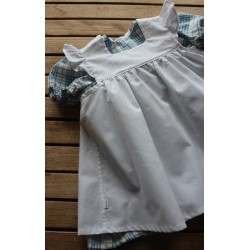 Colonial Dress with coordinating apron Size 2-4