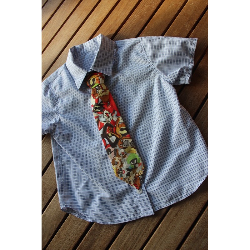 Baby Boys' classic cut short sleeve shirt.  Size 3