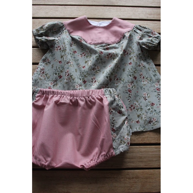 Baby Gown and matching Bloomers 6-12months