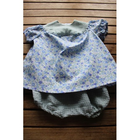 Baby Gown and matching Bloomers 6-12months