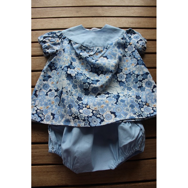 Baby gown and matching bloomers 6-12months