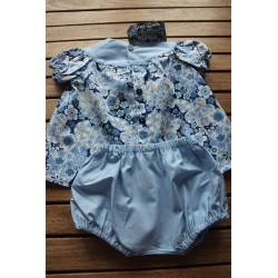 Baby gown and matching bloomers 6-12months