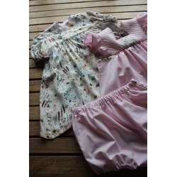 Colonial Dress with coordinating apron Size 2-4