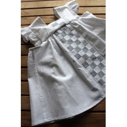 Colonial Dress with coordinating apron Size 2-4