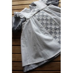 Colonial Dress with coordinating apron Size 2-4