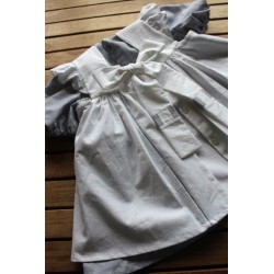 Colonial Dress with coordinating apron Size 2-4