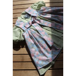 Colonial Dress with coordinating apron Size 2-4