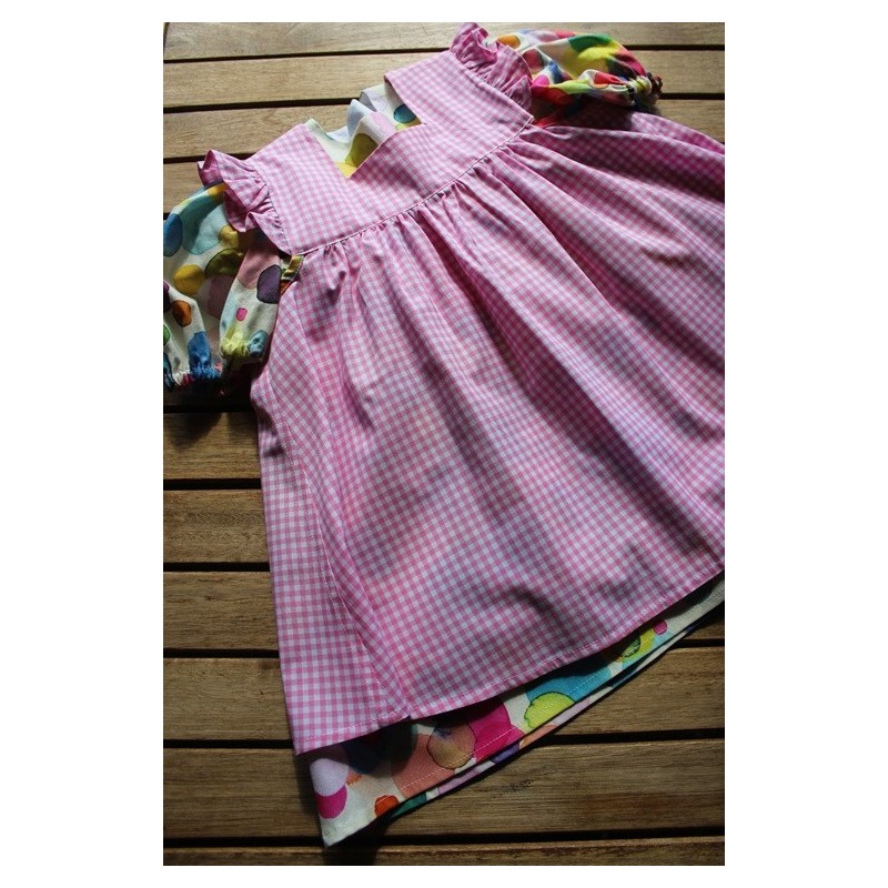 Colonial Dress with coordinating apron Size 2-4