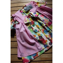 Colonial Dress with coordinating apron Size 2-4