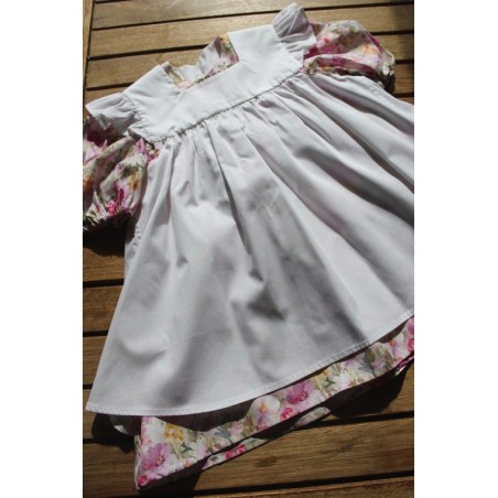 Colonial Dress with coordinating apron Size 2-4