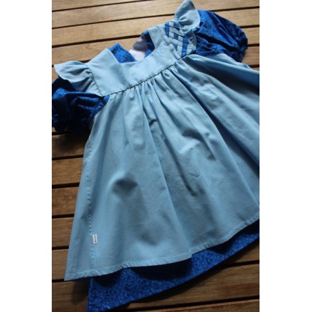 Colonial Dress with coordinating apron Size 2-4