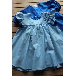 Colonial Dress with coordinating apron Size 2-4