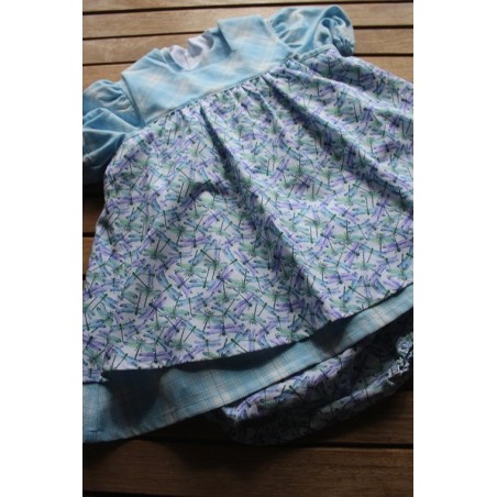 Colonial Dress with coordinating apron Size 2-4  3pieces