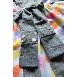 Colonial Dress with coordinating apron Size 2-4