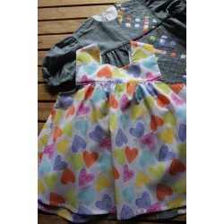 Colonial Dress with coordinating apron Size 2-4