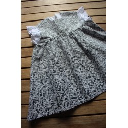 Colonial Dress with coordinating apron Size 2-4  3 pieces