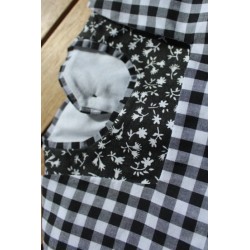 Colonial Dress with coordinating apron Size 2-4  3 pieces