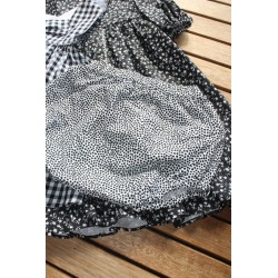 Colonial Dress with coordinating apron Size 2-4  3 pieces