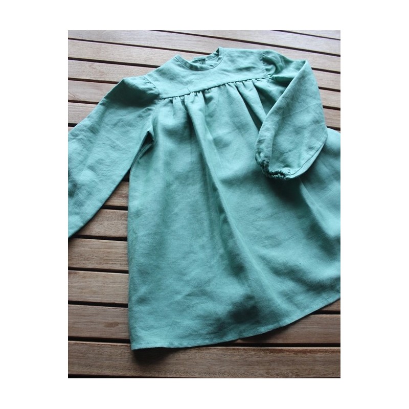 Ruffle dress size 3-5