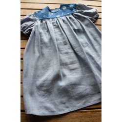 Ruffle dress size 3-5