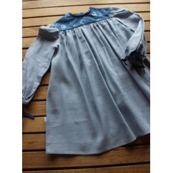 Ruffle dress size 3-5