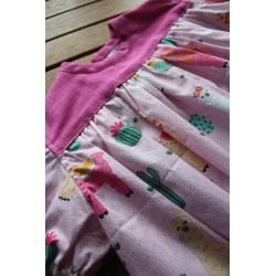 Ruffle dress size 3-5