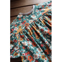 Ruffle dress size 3-5