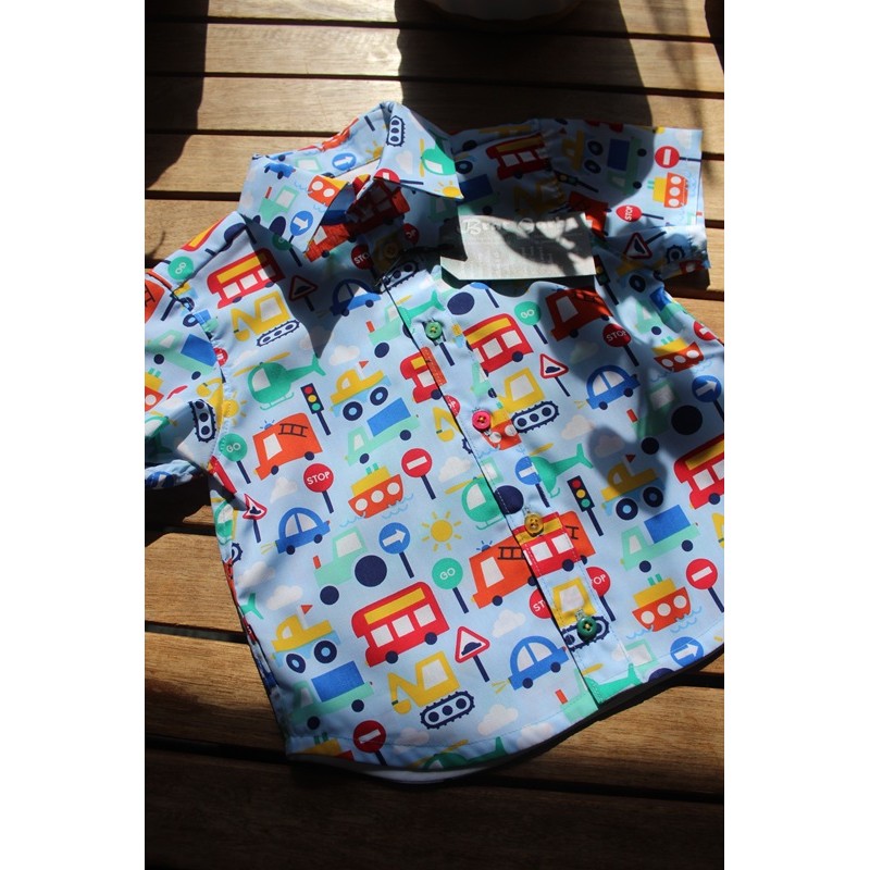 Baby Boys' classic cut short sleeve shirt.  Size 1