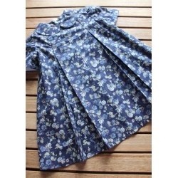 1968 Inverted Pleat Dress with Peter Pan collar. Size 3