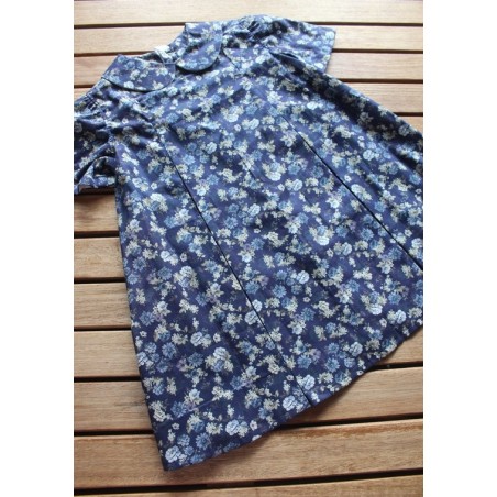 1968 Inverted Pleat Dress with Peter Pan collar. Size 3